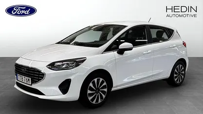 Vit (white) Begagnad 2022 Ford Fiesta Halvkombi | 179 900 kr (Marknadspris)