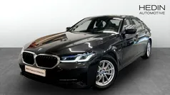 Grå (grey) Begagnad 2022 BMW 530e Shadowline Sedan | 398 700 kr (Bra pris)