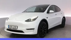 Vit Begagnad 2023 Tesla Model Y Long Range AWD SUV | 432 900 kr (Marknadspris)
