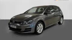 Grå Begagnad 2017 VW Golf VII Style Halvkombi | 109 900 kr (Marknadspris)