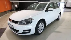 Vit Begagnad 2015 VW Golf VII | 91 000 kr (Marknadspris)