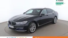 Svart Begagnad 2016 BMW 730 Sedan | 363 000 kr