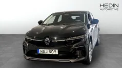 Svart Begagnad 2024 Renault Mégane Equilibre Halvkombi | 324 900 kr (Marknadspris)