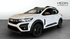 Vit (white) Ny 2024 Dacia Sandero Extreme Halvkombi | 249 900 kr (Marknadspris)