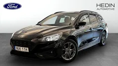 Svart (black) Begagnad 2019 Ford Focus ST-Line Kombi | 149 000 kr (Marknadspris)