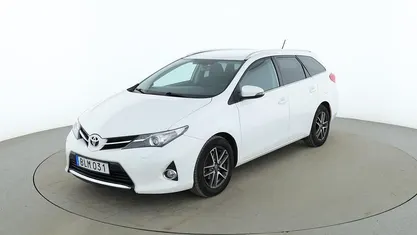 Begagnad 2015 Toyota Auris Touring Sports Edition Kombi | 133 000 kr (Marknadspris)
