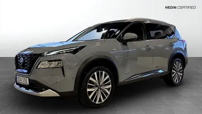 Grå Begagnad 2022 Nissan X-Trail Pack SUV | 369 900 kr (Marknadspris)