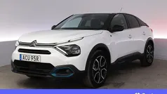 Vit Begagnad 2022 Citroën e-C4 Shine Halvkombi | 199 900 kr (Marknadspris)