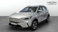 Grå (silver) Begagnad 2022 MG ZS Luxury Sedan | 244 900 kr (Superpris)