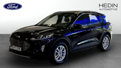 Svart (black) Begagnad 2022 Ford Kuga Titanium SUV | 244 900 kr (Bra pris)