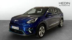 Blå (blue) Begagnad 2022 Kia e-Niro Advance SUV | 294 900 kr (Marknadspris)