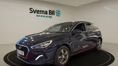 Stellar blue metallic Begagnad 2020 Hyundai i30 Premium Halvkombi | 139 900 kr