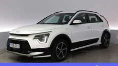 Vit Begagnad 2022 Kia Niro SUV | 322 900 kr (Bra pris)