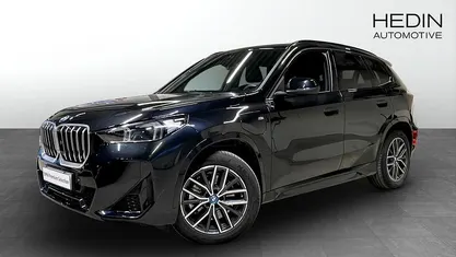 Begagnad 2025 BMW X1 Comfort Edition SUV | 578 700 kr (Marknadspris)