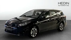 Svart (black) Ny 2025 Kia Ceed Sportswagon Kombi | 254 500 kr (Bra pris)