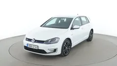 Vit Begagnad 2016 VW Golf VII GTE | 167 000 kr (Marknadspris)