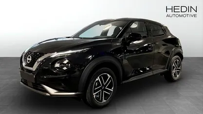 Begagnad 2025 Nissan Juke N-Connecta SUV | 279 990 kr (Marknadspris)