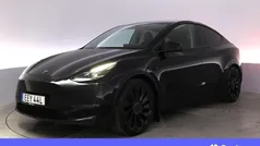 Svart Begagnad 2022 Tesla Model Y Performance SUV | 429 900 kr (Marknadspris)
