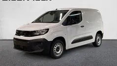 Vit Begagnad 2024 Opel Combo Minibuss | 304 750 kr (Marknadspris)