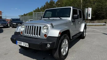 Silver Begagnad 2009 Jeep Wrangler Unlimited Sahara SUV | 159 900 kr (Superpris)