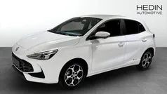 Vit Ny 2024 MG MG3 Luxury Halvkombi | 269 990 kr (Marknadspris)