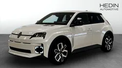 Vit (white) Ny 2025 Renault R5 Techno Halvkombi | 399 900 kr