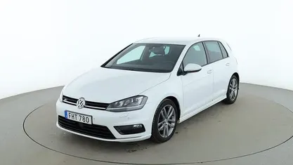 Begagnad 2014 VW Golf VII R-line Halvkombi | 123 000 kr (Marknadspris)