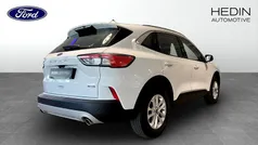 Frozen white Begagnad 2022 Ford Kuga SUV | 254 900 kr (Marknadspris)