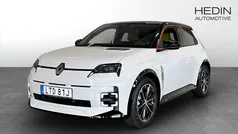 Vit (white) Ny 2025 Renault R5 Iconic Halvkombi | 435 600 kr