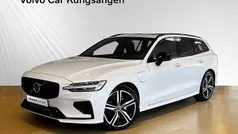 Begagnad 2019 Volvo V60 R-Design Kombi | 339 900 kr (Marknadspris)