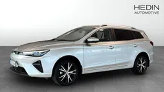 Grå (silver) Begagnad 2023 MG MG5 EV Luxury Kombi | 244 900 kr (Marknadspris)