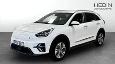 Vit (white) Begagnad 2022 Kia e-Niro Advance SUV | 294 900 kr (Marknadspris)