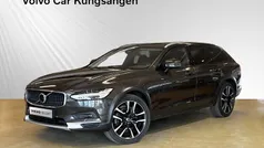Grå Begagnad 2023 Volvo V90 CC Ultimate Kombi | 539 900 kr (Marknadspris)