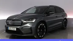 Grå Begagnad 2023 Skoda Enyaq iV SportLine SUV | 464 900 kr (Marknadspris)