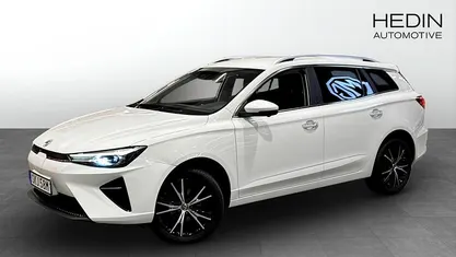 Begagnad MG MG5 EV Long Range Luxury 114 kW (156 HK) 2022 Vit Kombi