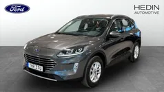 Grå (grey) Begagnad 2021 Ford Kuga Titanium SUV | 269 900 kr (Marknadspris)