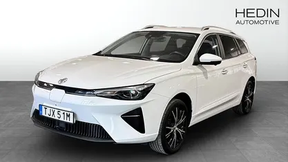 Begagnad MG MG5 EV Luxury 114 kW (156 HK) 2022 Vit Kombi