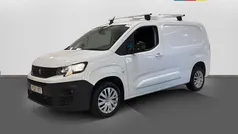 Vit Begagnad 2020 Peugeot Partner Minibuss | 179 900 kr (Marknadspris)
