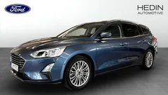 Blå (blue) Begagnad 2019 Ford Focus Titanium Kombi | 149 000 kr (Marknadspris)
