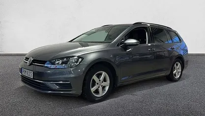 Mörkgrå Begagnad 2017 VW Golf VII Kombi | 149 900 kr (Marknadspris)