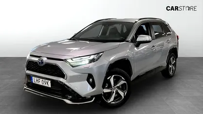 Silver Begagnad 2022 Toyota RAV4 Hybrid Edition SUV | 349 900 kr (Bra pris)