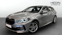 Grå (grey) Begagnad 2023 BMW 118 M Sport Halvkombi | 289 700 kr (Marknadspris)