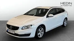 Vit (white) Begagnad 2017 Volvo V60 Kombi | 130 000 kr (Marknadspris)