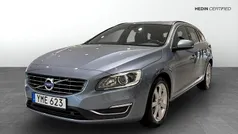 Ljusblå (blue) Begagnad 2018 Volvo V60 Kombi | 189 900 kr (Superpris)