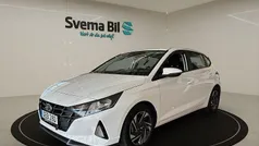 Vit Begagnad 2022 Hyundai i20 Essential Halvkombi | 154 900 kr (Marknadspris)
