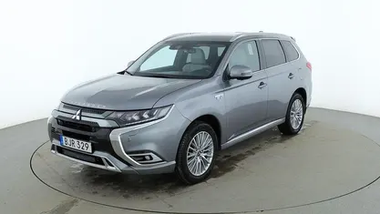 Begagnad 2019 Mitsubishi Outlander P-HEV SUV | 227 000 kr (Marknadspris)