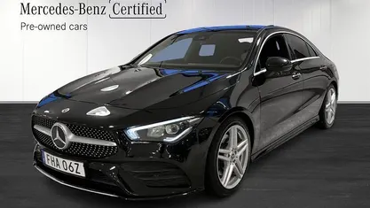 Svart Begagnad 2021 Mercedes CLA200 AMG Sportkupé | 299 900 kr (Marknadspris)