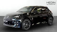 Svart (black) Ny 2025 Renault R5 Iconic Halvkombi | 409 900 kr
