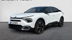 Vit Begagnad 2023 Citroën C4 Shine Halvkombi | 209 900 kr (Bra pris)