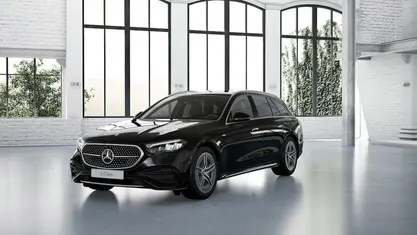 Svart Ny 2025 Mercedes E300 AMG line Kombi | 659 000 kr (Superpris)